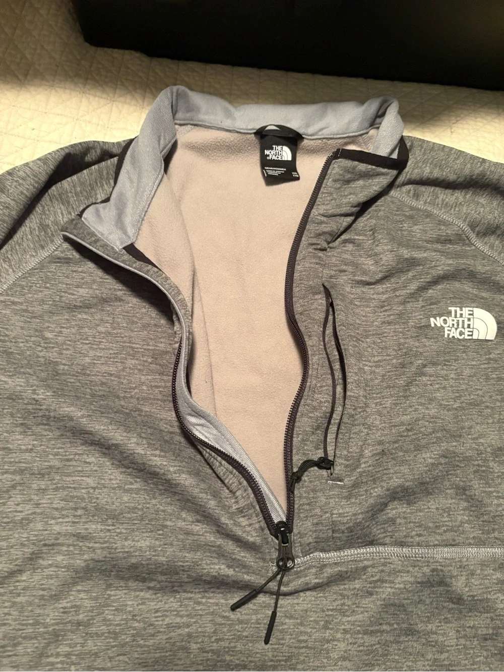 The North Face Men's Heather Gray Quarter-Zip Pullover